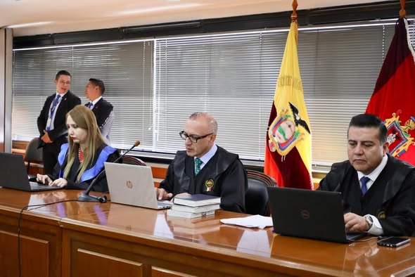 "CASO LAS MALVINAS"
